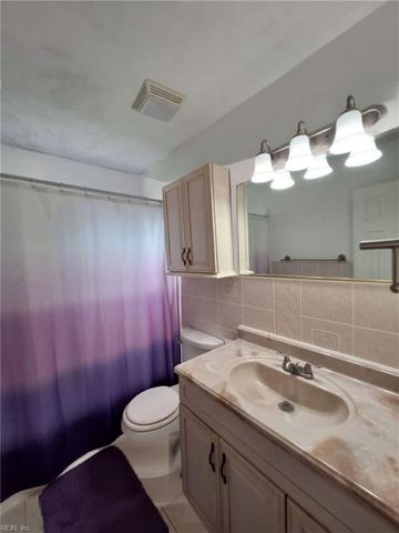 1256 Homestead DR, Virginia Beach, VA 23464