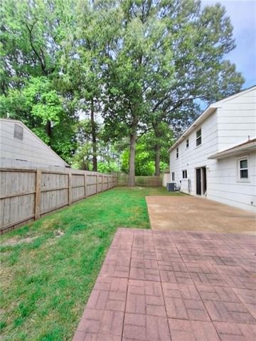 1256 Homestead DR, Virginia Beach, VA 23464