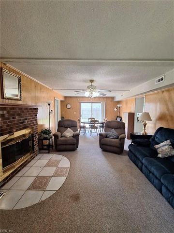 1256 Homestead DR, Virginia Beach, VA 23464