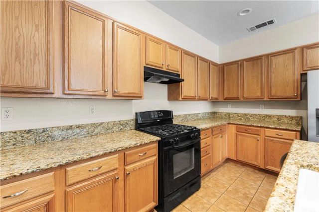 38239 Lone Tree Court, Palmdale, CA 93550
