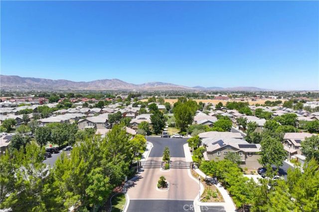38239 Lone Tree Court, Palmdale, CA 93550