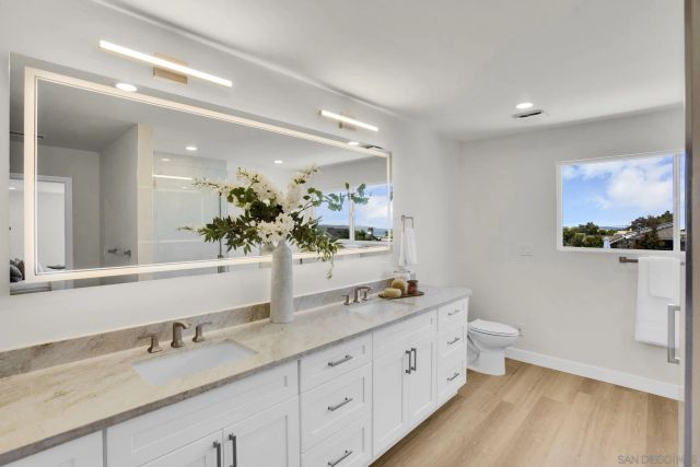 4435 Del Monte, San Diego, CA 92107