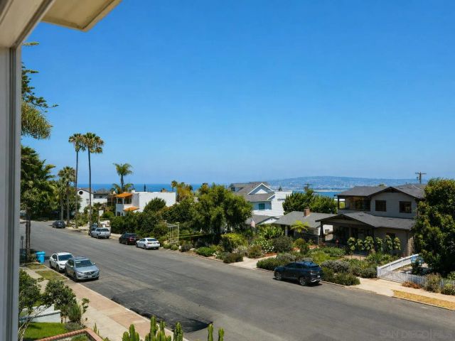 4435 Del Monte, San Diego, CA 92107