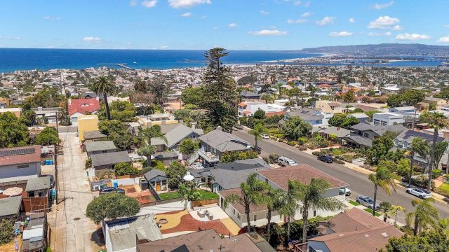 4435 Del Monte, San Diego, CA 92107