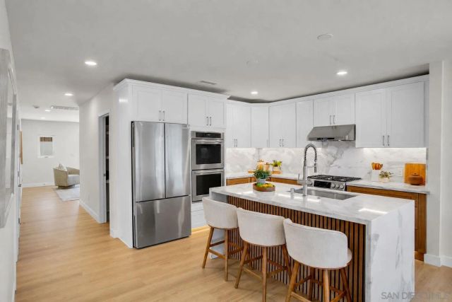 4435 Del Monte, San Diego, CA 92107