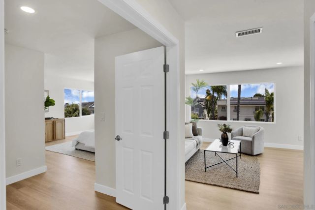 4435 Del Monte, San Diego, CA 92107