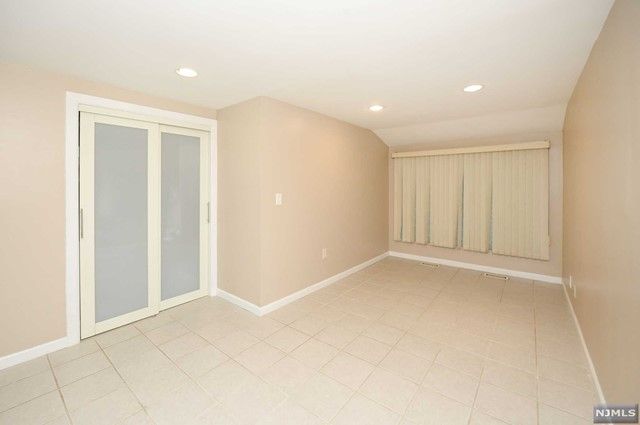 177 Lincoln Avenue, Elmwood Park, NJ 07407