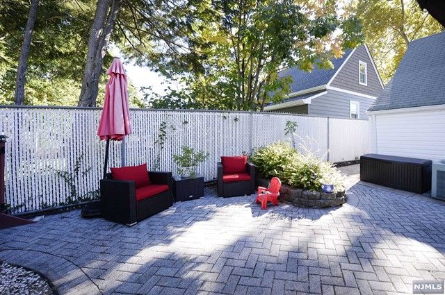 177 Lincoln Avenue, Elmwood Park, NJ 07407