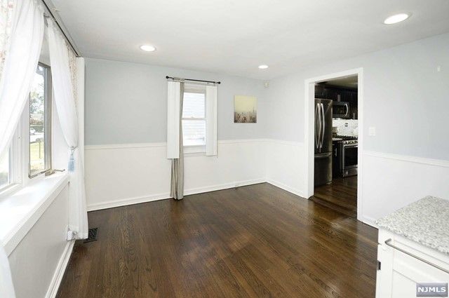 177 Lincoln Avenue, Elmwood Park, NJ 07407