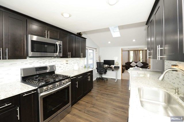 177 Lincoln Avenue, Elmwood Park, NJ 07407