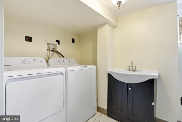 2803 BERWICK AVE, Baltimore, MD 21234