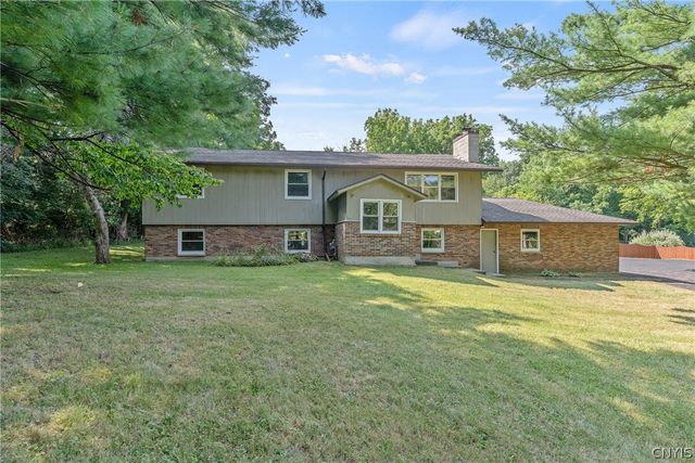 101 Saturn Drive, Syracuse, NY 13205
