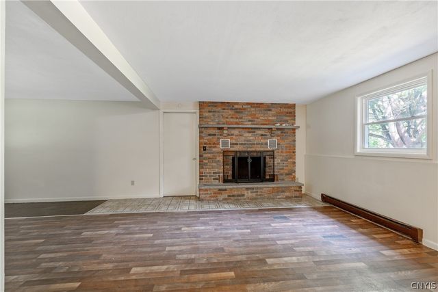 101 Saturn Drive, Syracuse, NY 13205