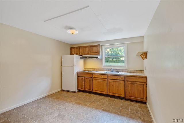 101 Saturn Drive, Syracuse, NY 13205
