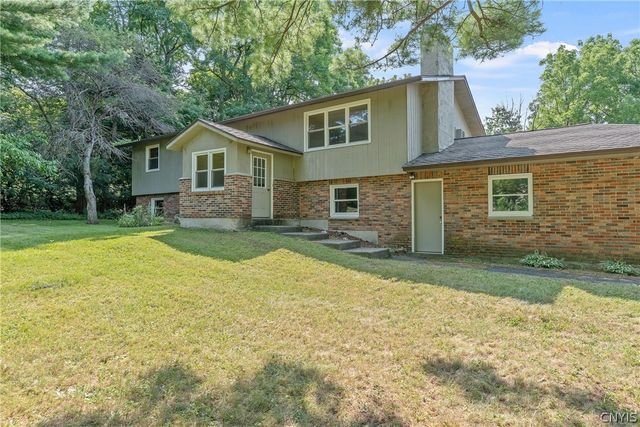101 Saturn Drive, Syracuse, NY 13205