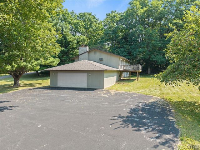 101 Saturn Drive, Syracuse, NY 13205
