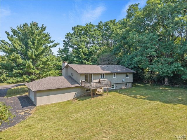 101 Saturn Drive, Syracuse, NY 13205