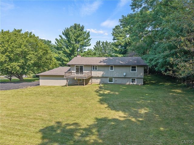 101 Saturn Drive, Syracuse, NY 13205