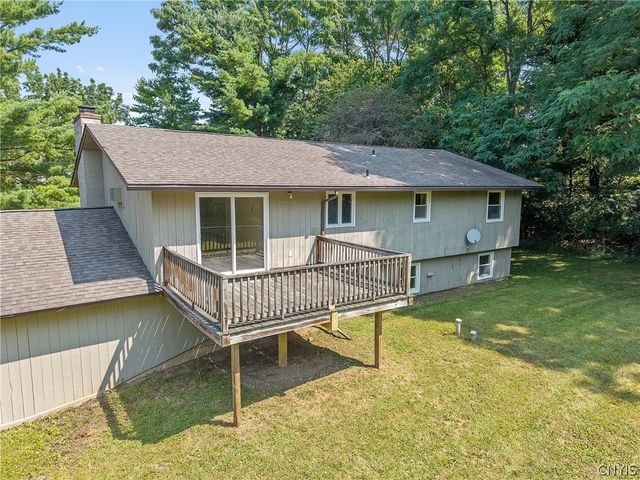 101 Saturn Drive, Syracuse, NY 13205