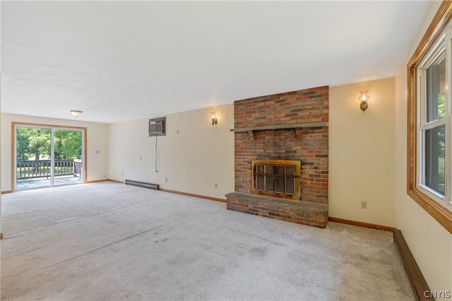 101 Saturn Drive, Syracuse, NY 13205