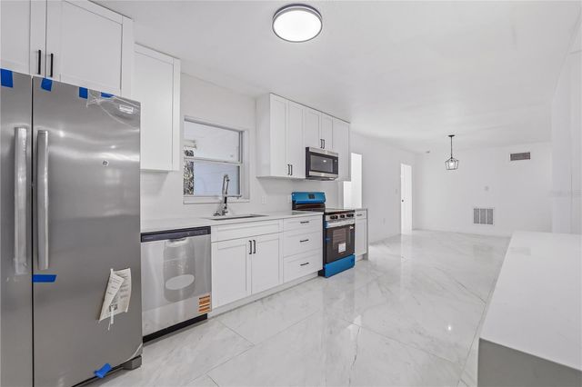 34582 ORCHID PARKWAY, Dade City, FL 33523