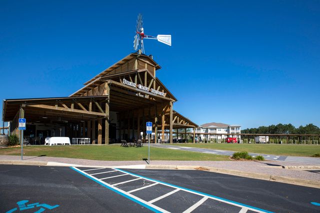 124 Apollo Avenue, Freeport, FL 32439