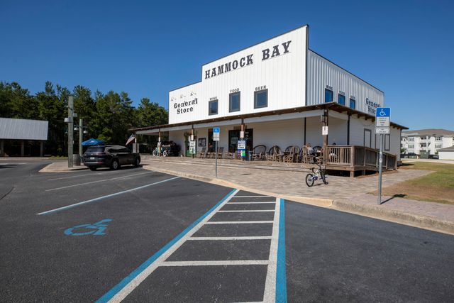 124 Apollo Avenue, Freeport, FL 32439