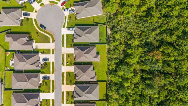 124 Apollo Avenue, Freeport, FL 32439