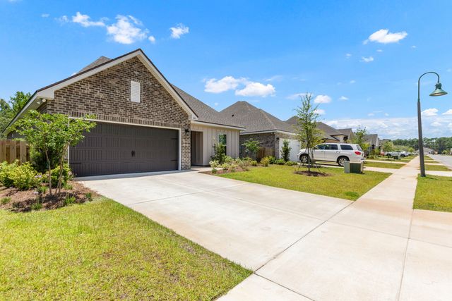 124 Apollo Avenue, Freeport, FL 32439