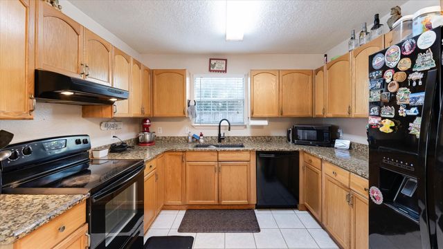 23422 Cliffwood Drive, New Caney, TX 77357