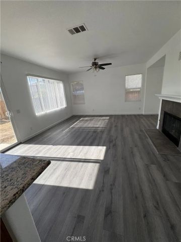 1950 Bankstown Way, Perris, CA 92571