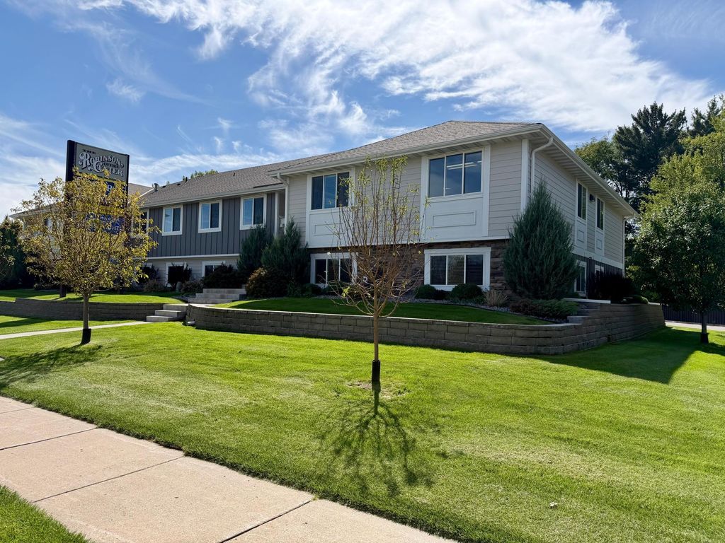11464 Robinson Drive NW A, Coon Rapids, MN 55433 — photo 2