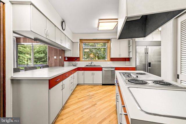 3310 MIDFIELD RD, Baltimore, MD 21208
