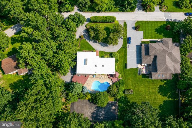 3310 MIDFIELD RD, Baltimore, MD 21208