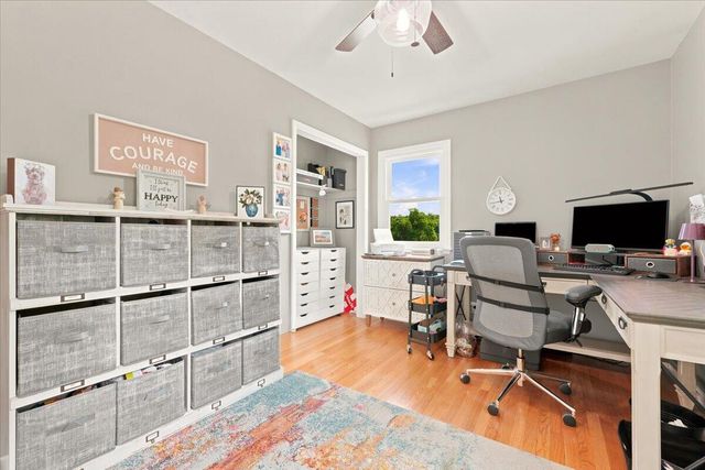 221 ZENITH Drive, Council Bluffs, IA 51503