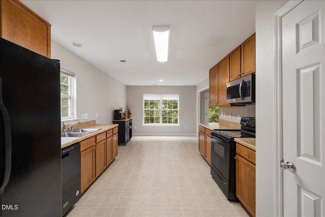 505 Pyracantha Dr Drive, Holly Springs, NC 27540