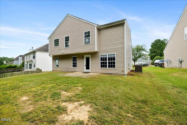 505 Pyracantha Dr Drive, Holly Springs, NC 27540