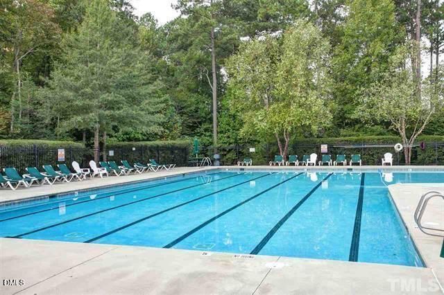 505 Pyracantha Dr Drive, Holly Springs, NC 27540