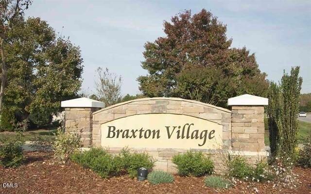 505 Pyracantha Dr Drive, Holly Springs, NC 27540