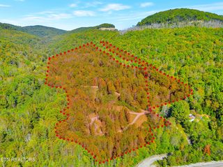 63 Baker Lane, Pioneer, TN 37847