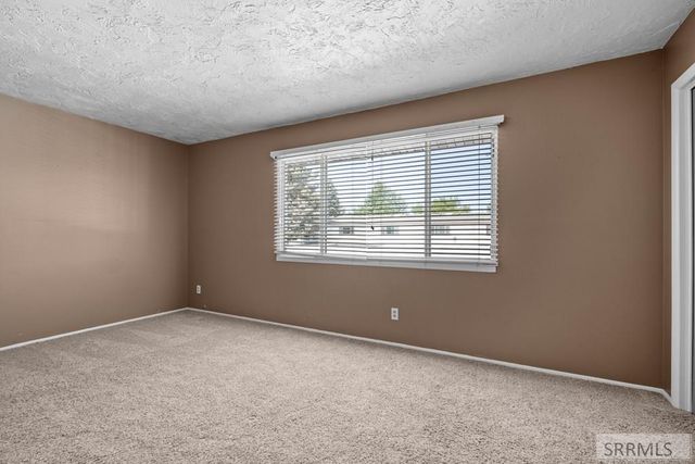 1801 E 16th Street, Idaho Falls, ID 83404