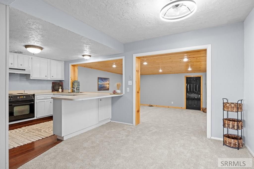 Image 13 of property listing at 1801 E 16th Street, Idaho Falls, ID 83404