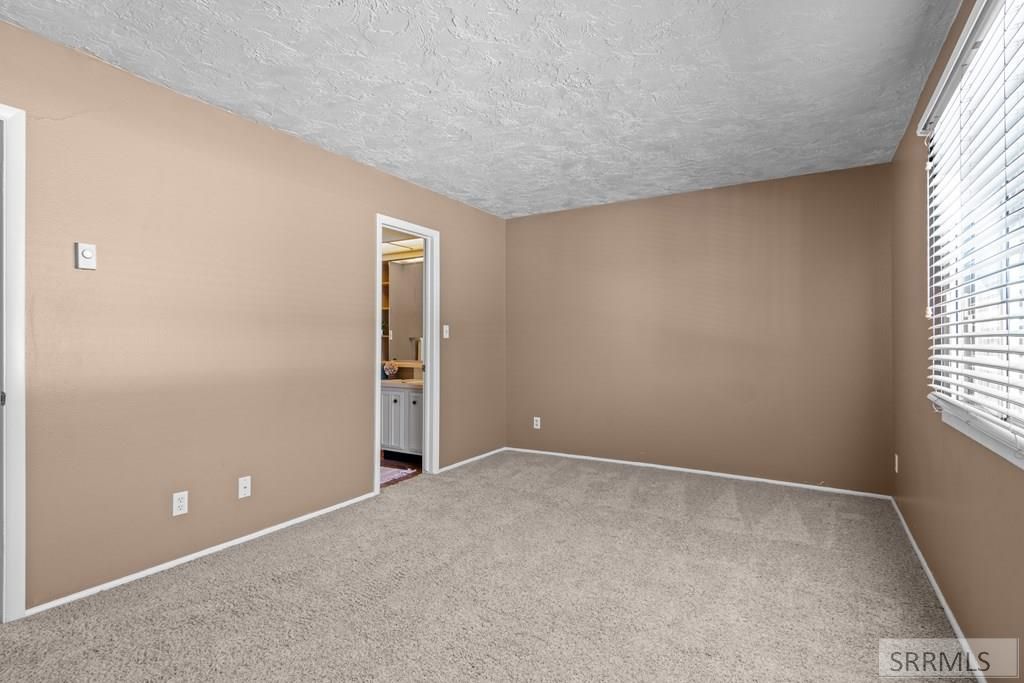 Image 34 of property listing at 1801 E 16th Street, Idaho Falls, ID 83404