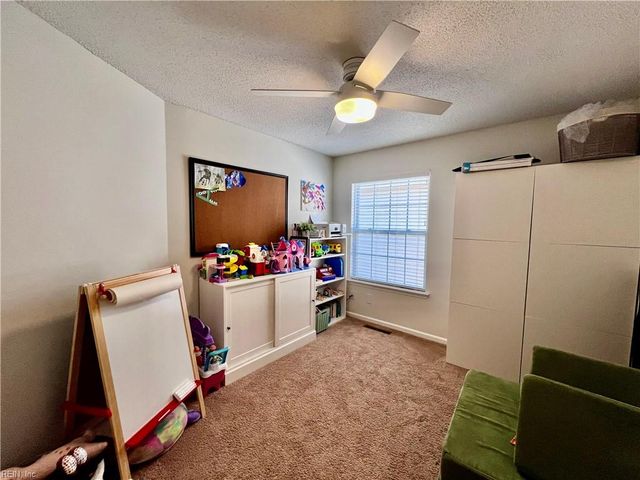 5809 Bearcroft CT, Virginia Beach, VA 23464