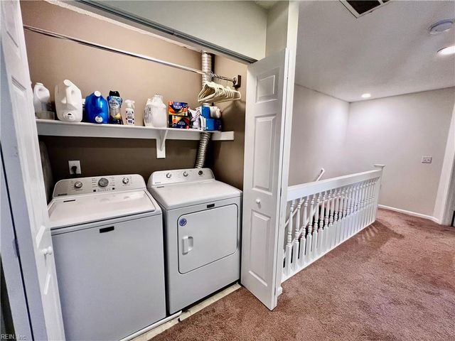 5809 Bearcroft CT, Virginia Beach, VA 23464