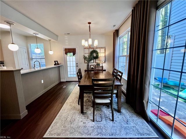 5809 Bearcroft CT, Virginia Beach, VA 23464