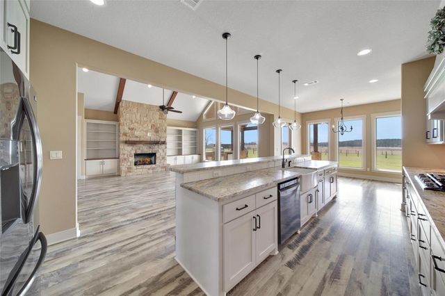 399 Fm 1696 Road W, Huntsville, TX 77320