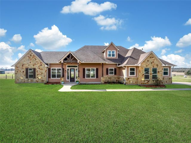 399 Fm 1696 Road W, Huntsville, TX 77320