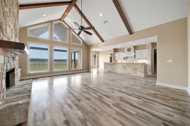 399 Fm 1696 Road W, Huntsville, TX 77320