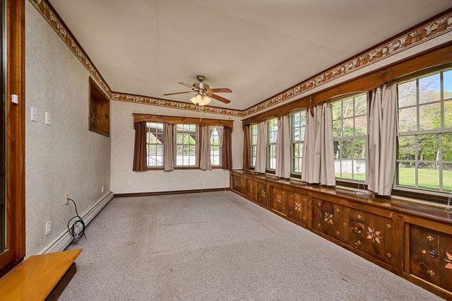 363 Cooley St, Springfield, MA 01128